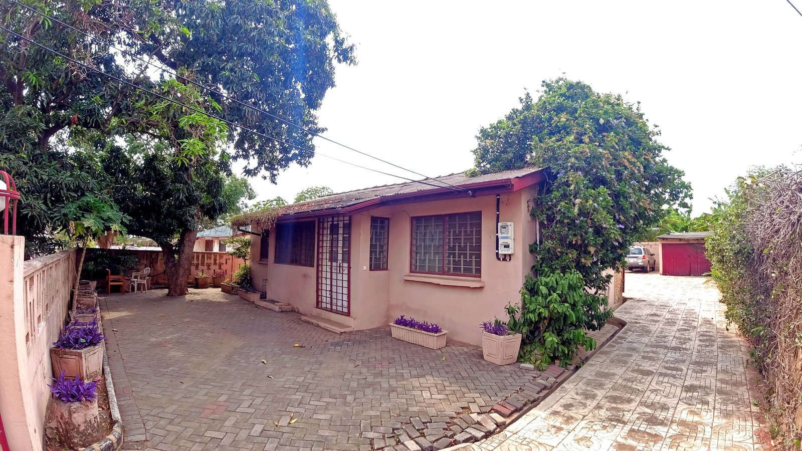 5 Bedroom Home